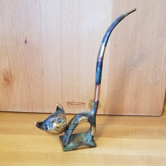 Walter Bosse Ring Holder